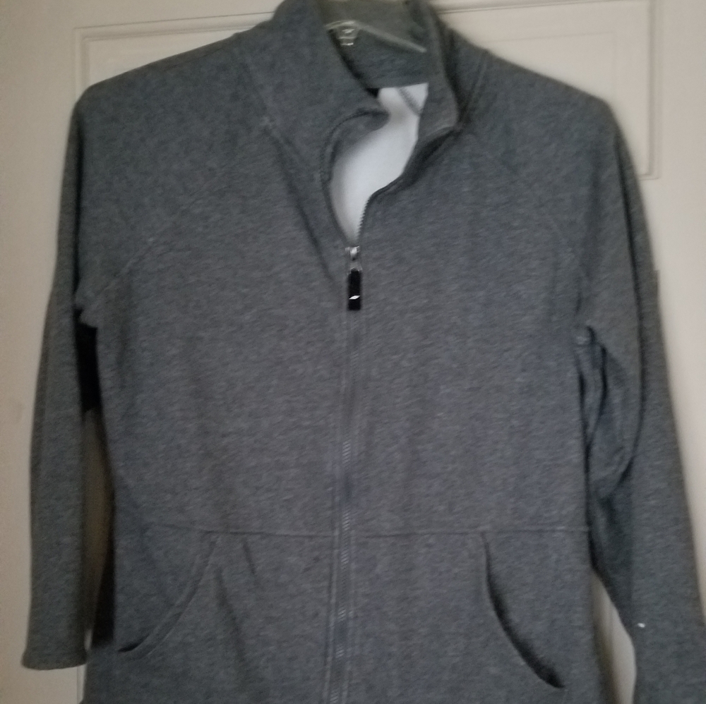 Sketchers Gray Zippered front Jacket XL